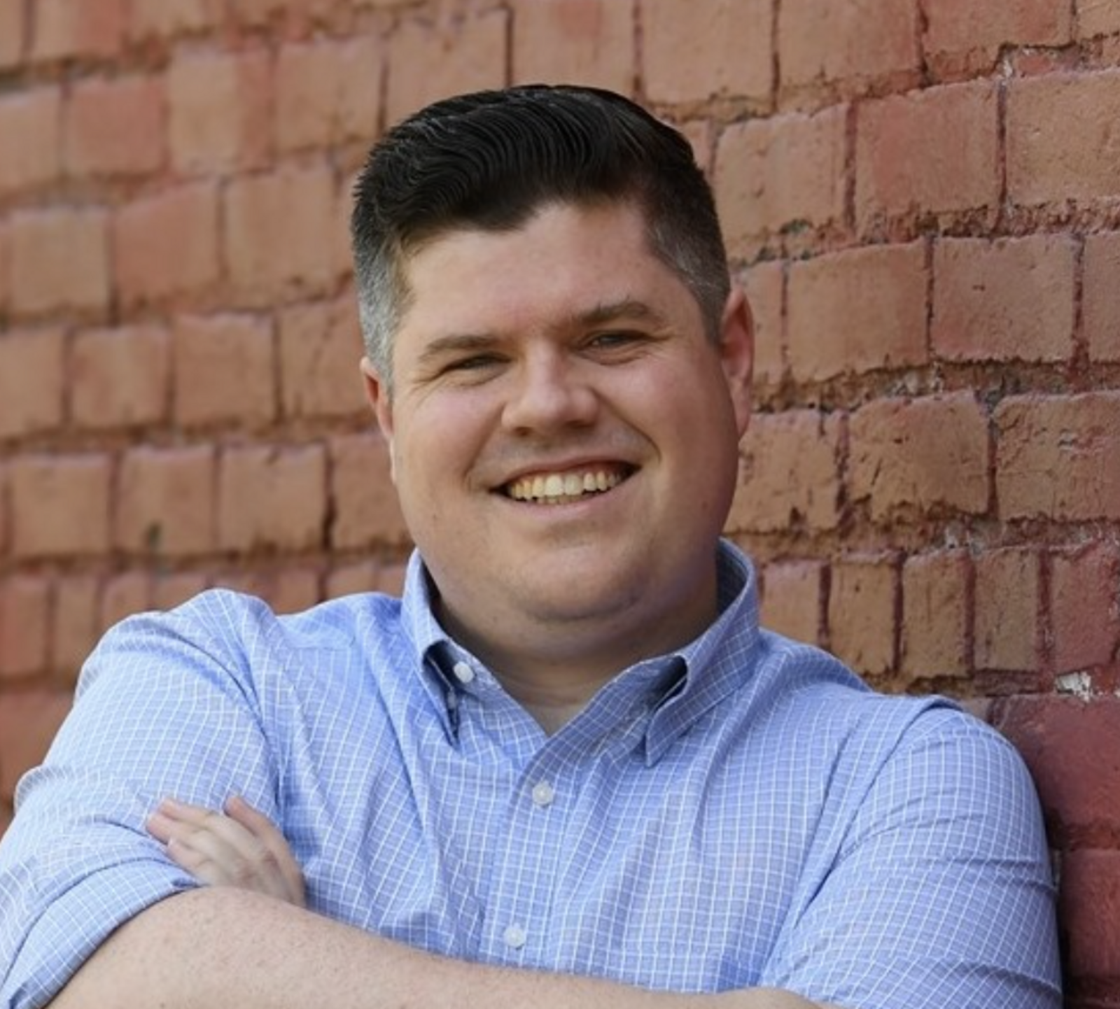 Headshot of Curtis
