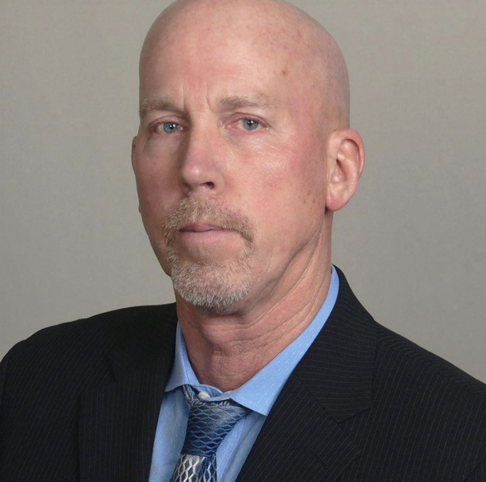 Headshot of Jeff
