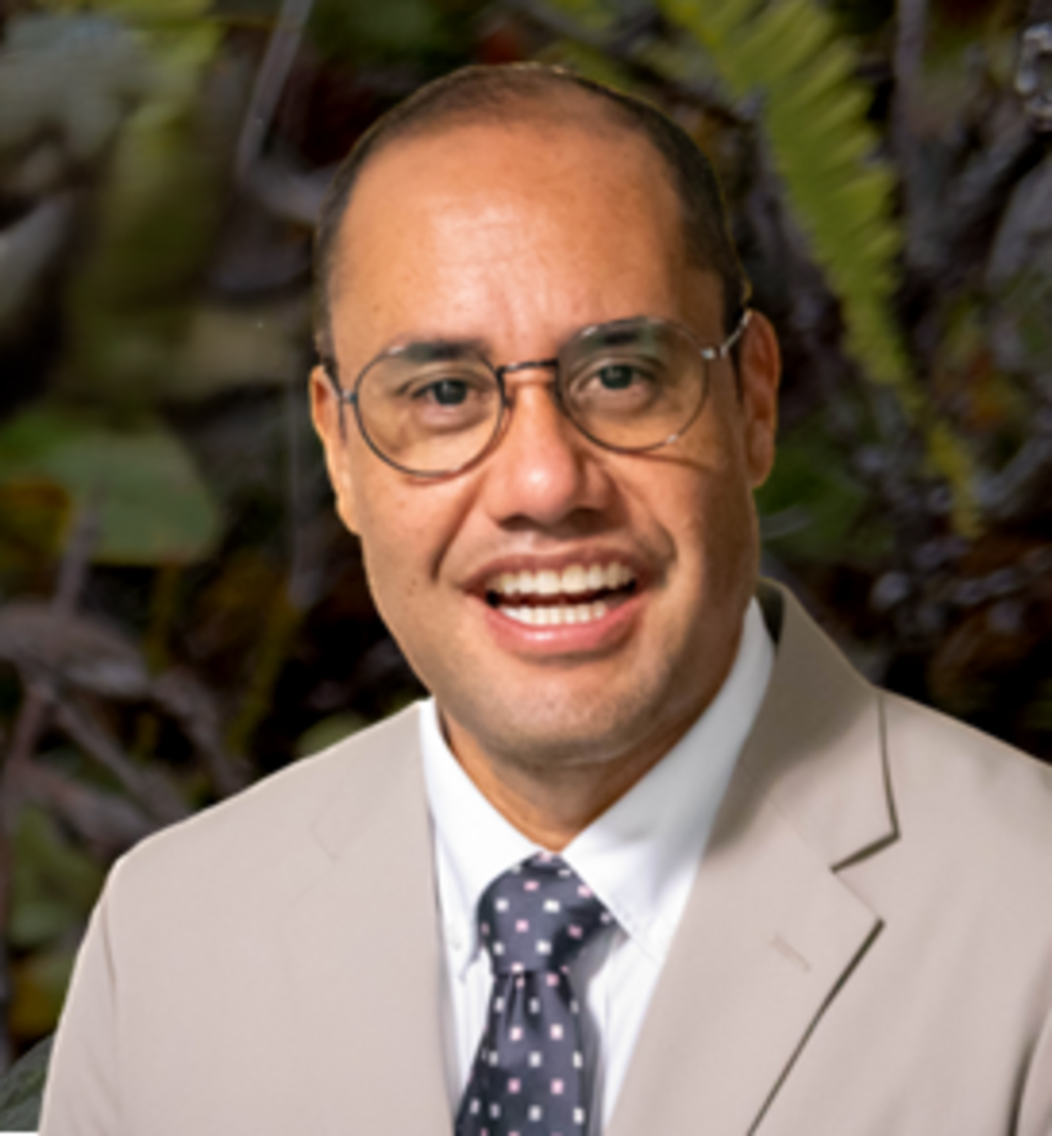 Donovan Dela Cruz headshot