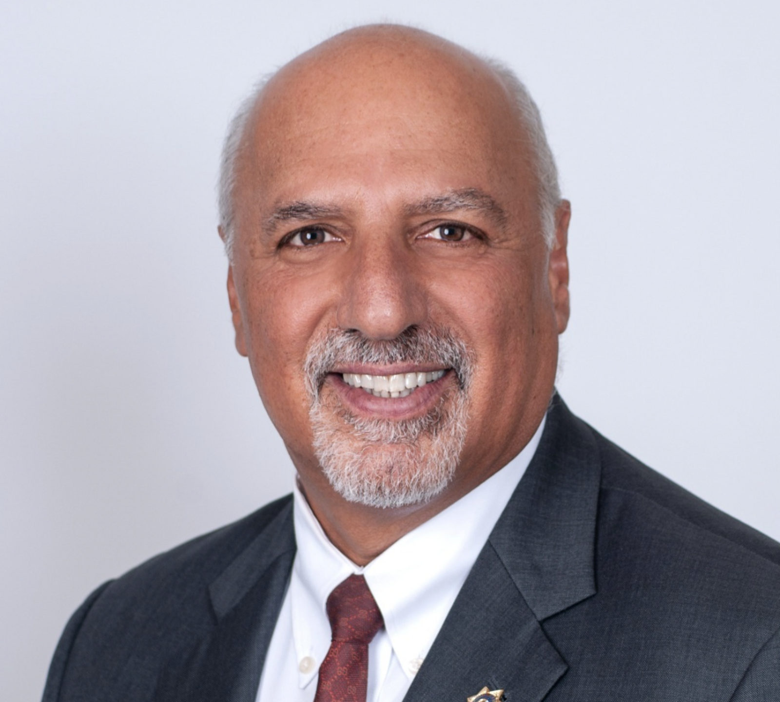 Headshot of Stavros