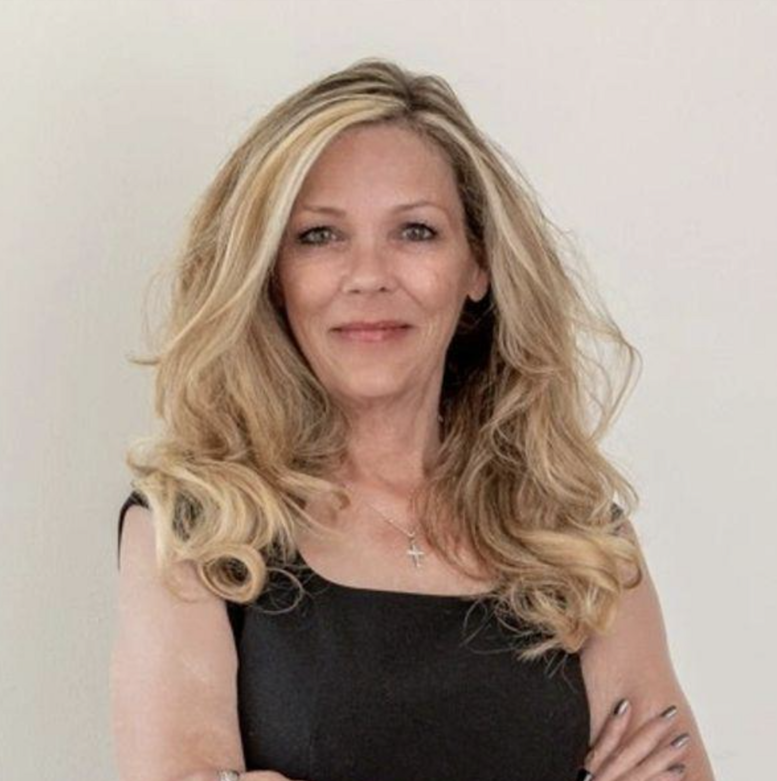 Headshot of Cheryl