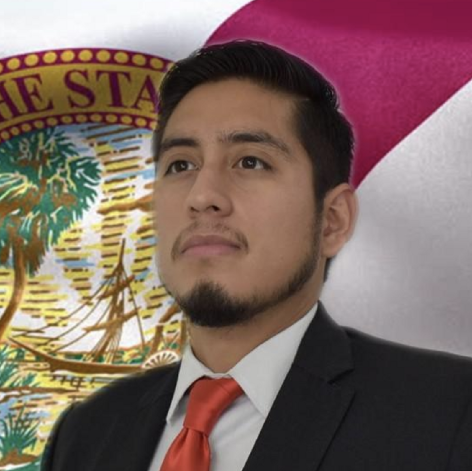 Headshot of Luis