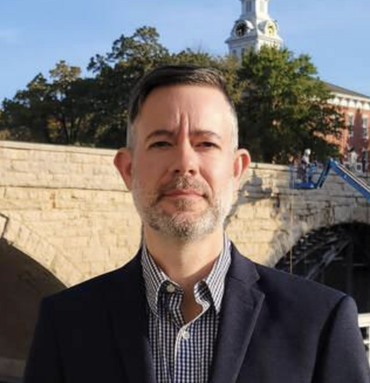 Headshot of Brian