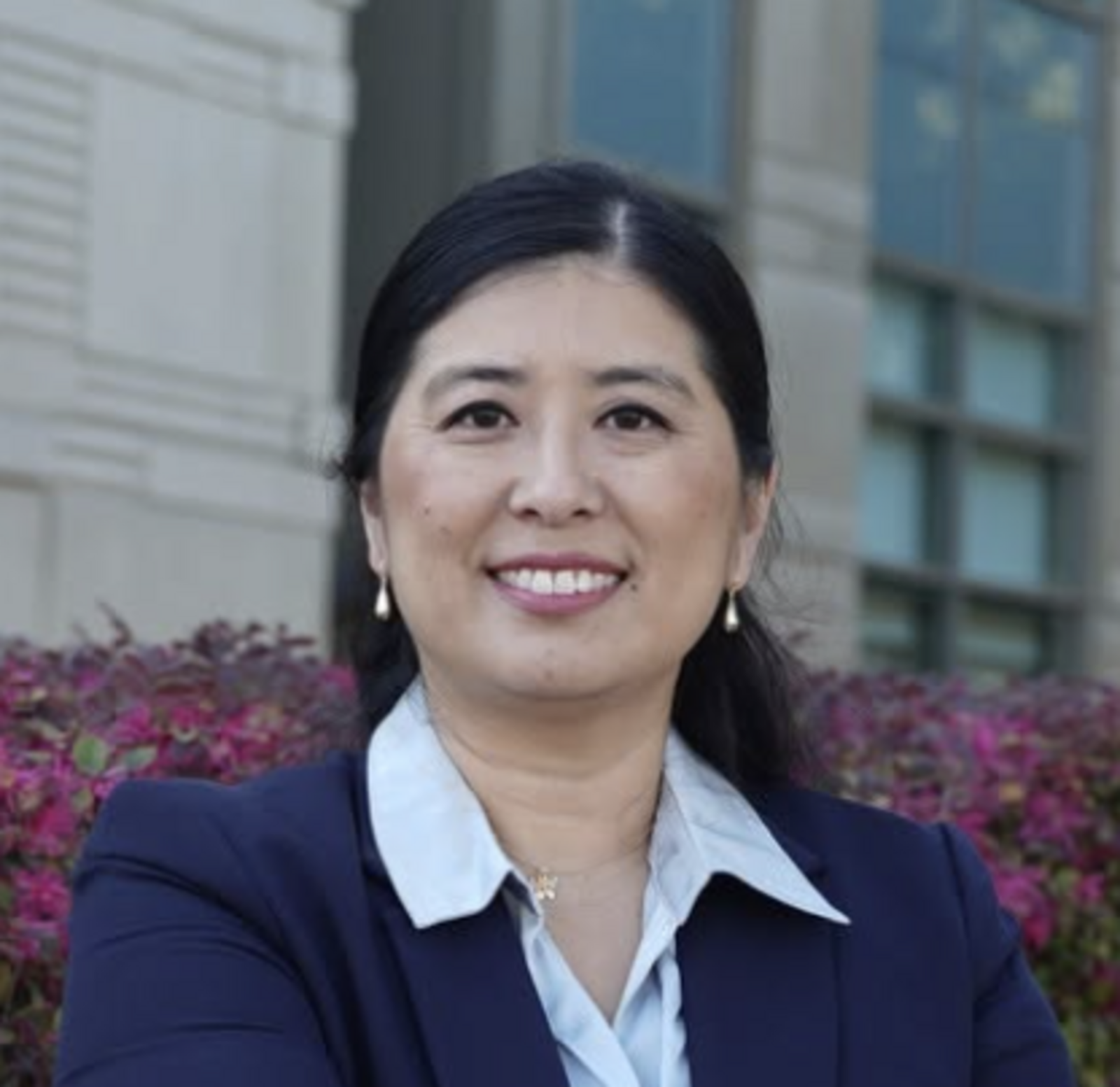 Jamie Xiong-Vang headshot