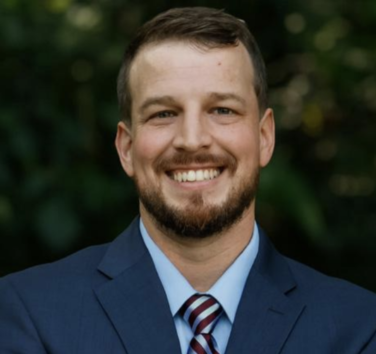 Headshot of Andrew