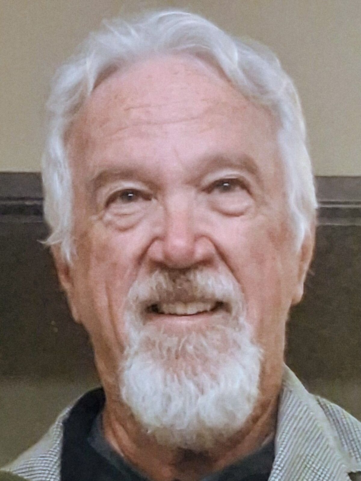 Headshot of Richard