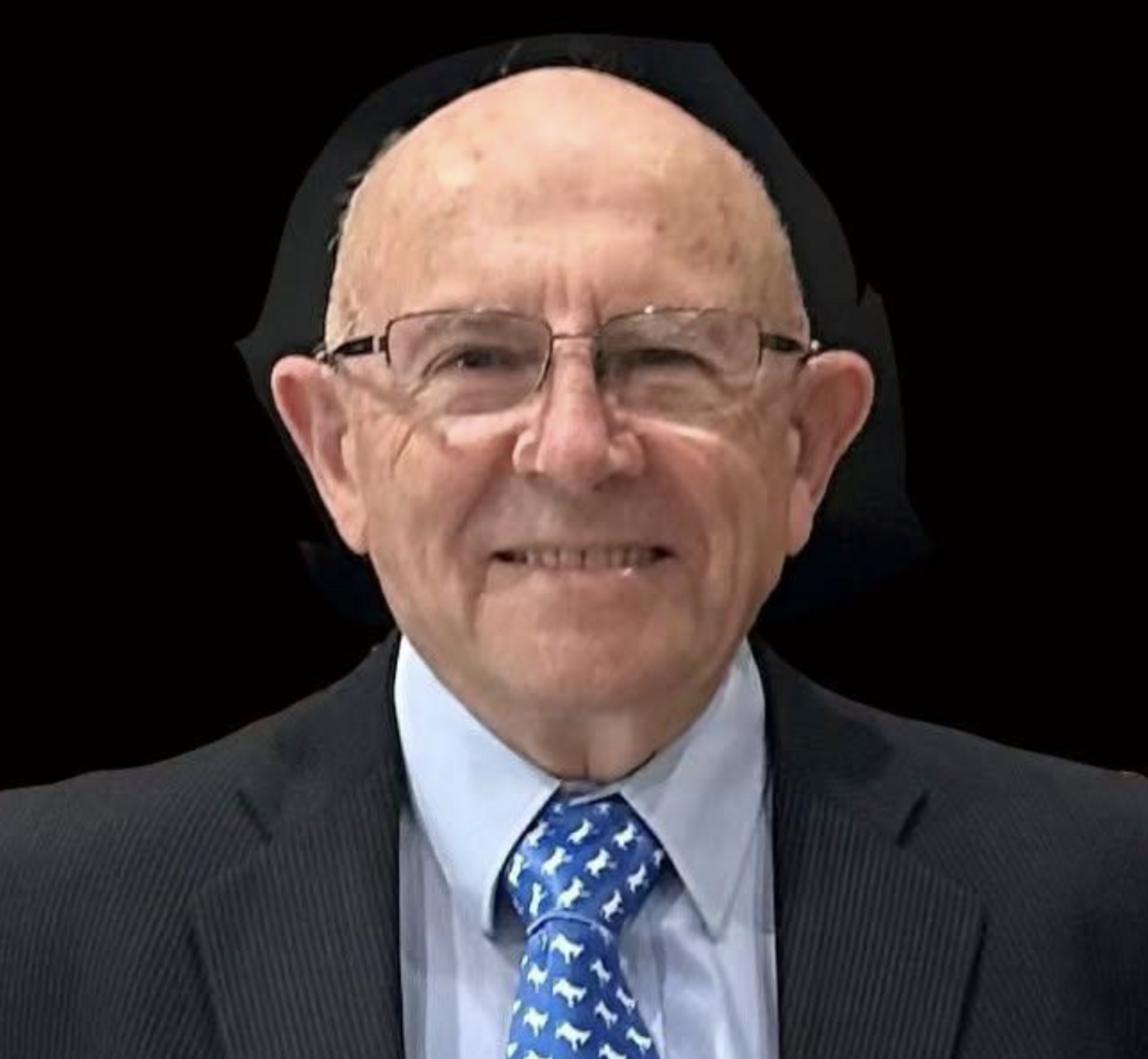 Headshot of Roger