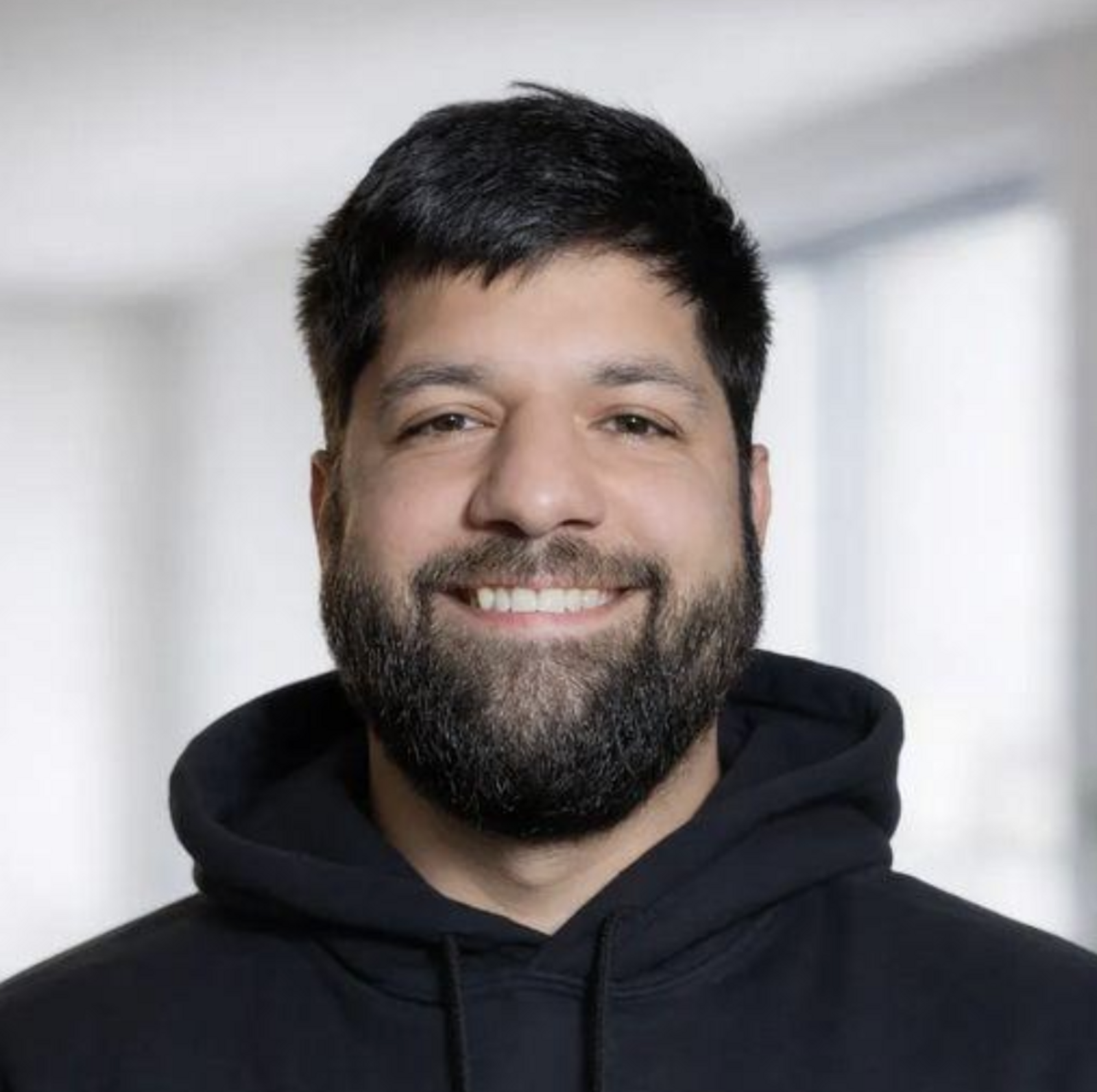 Headshot of Miguel