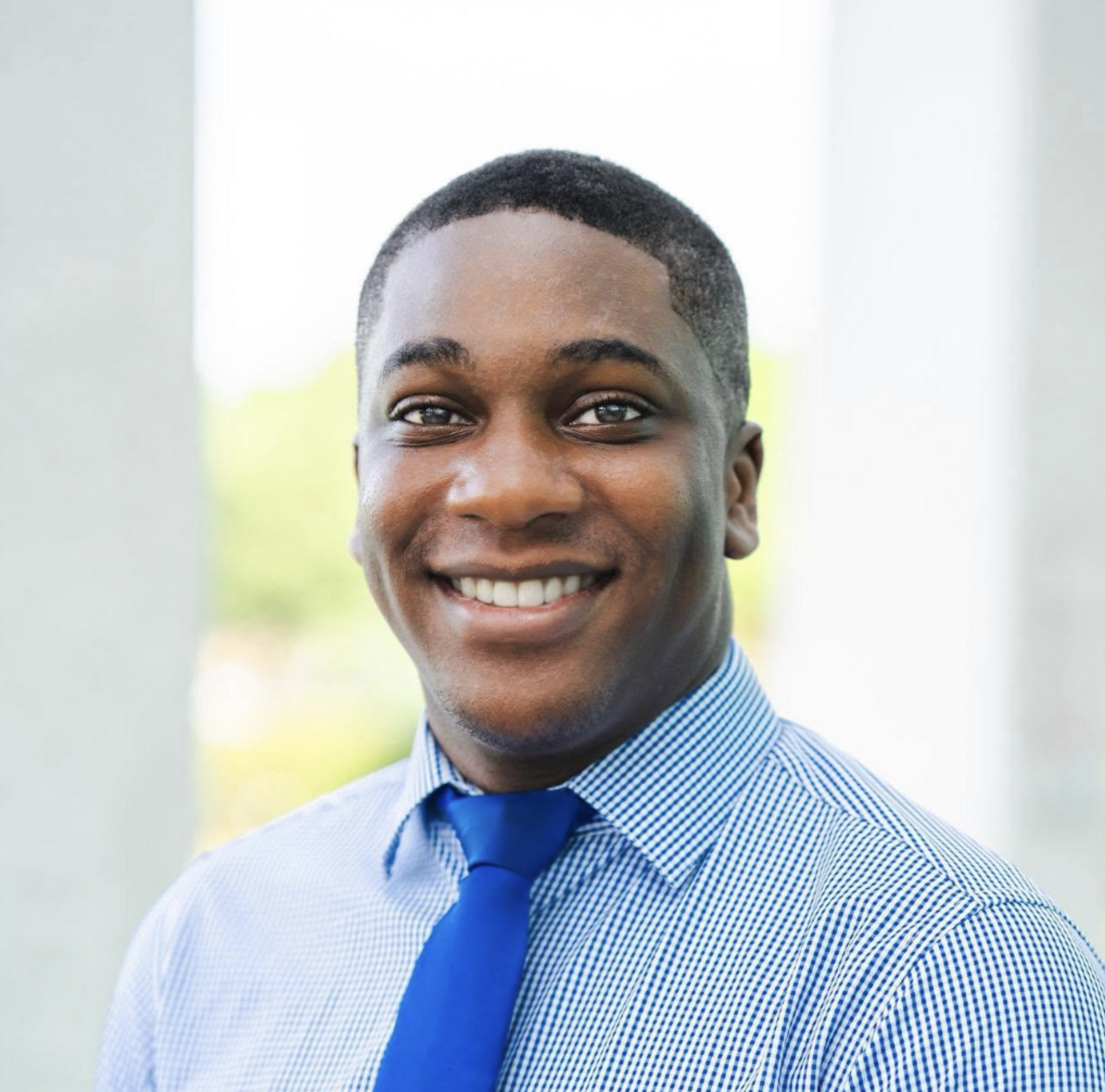 Headshot of Elijah