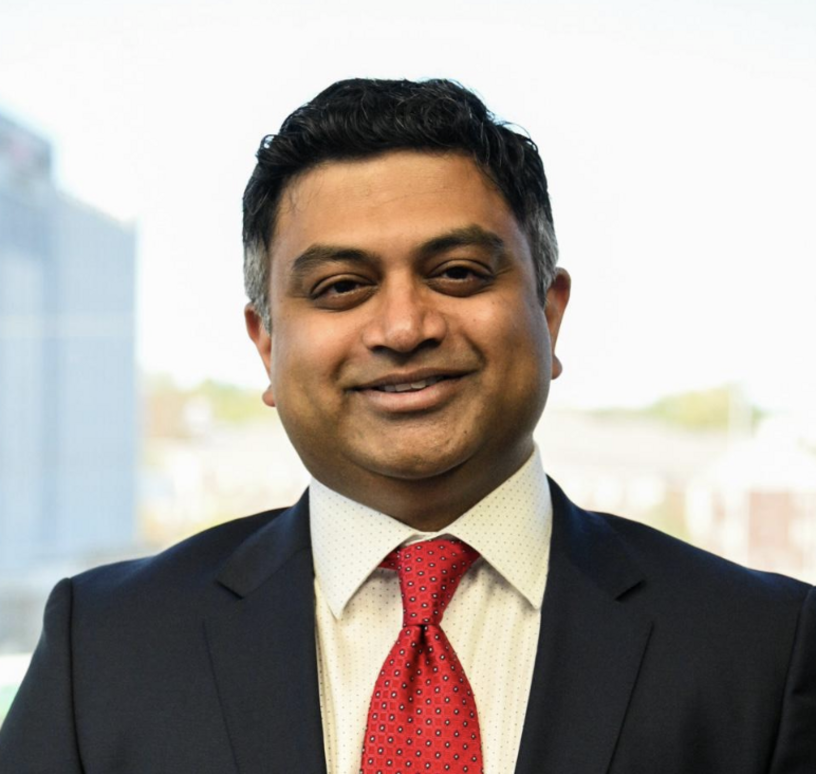 Headshot of Rakesh