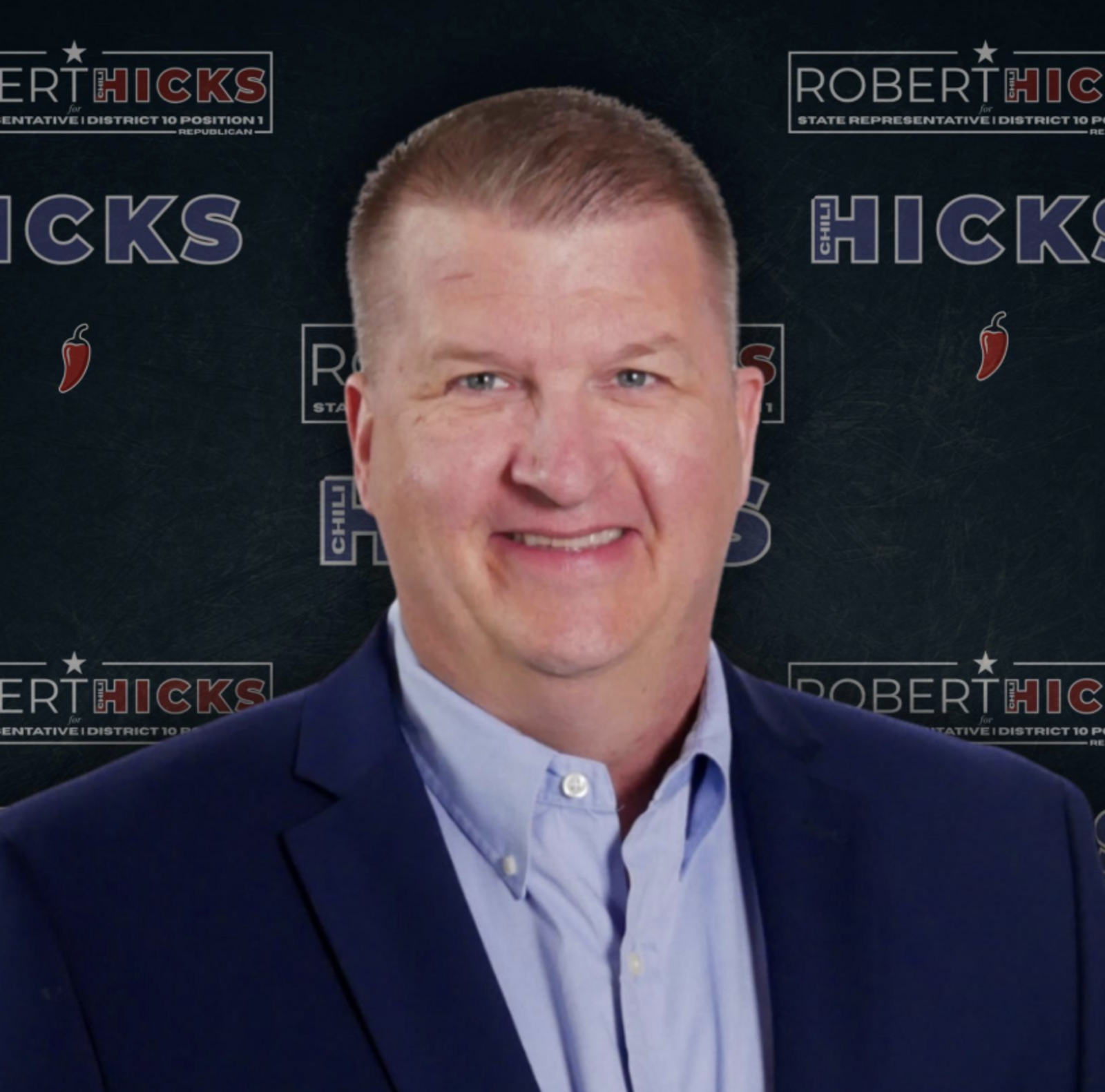 Headshot of Robert