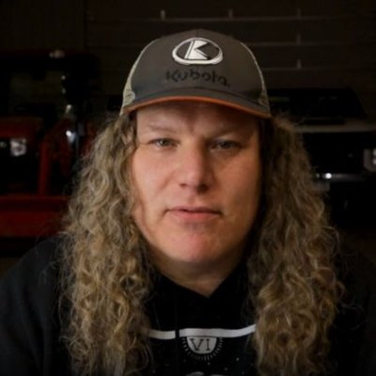 Headshot of Alex