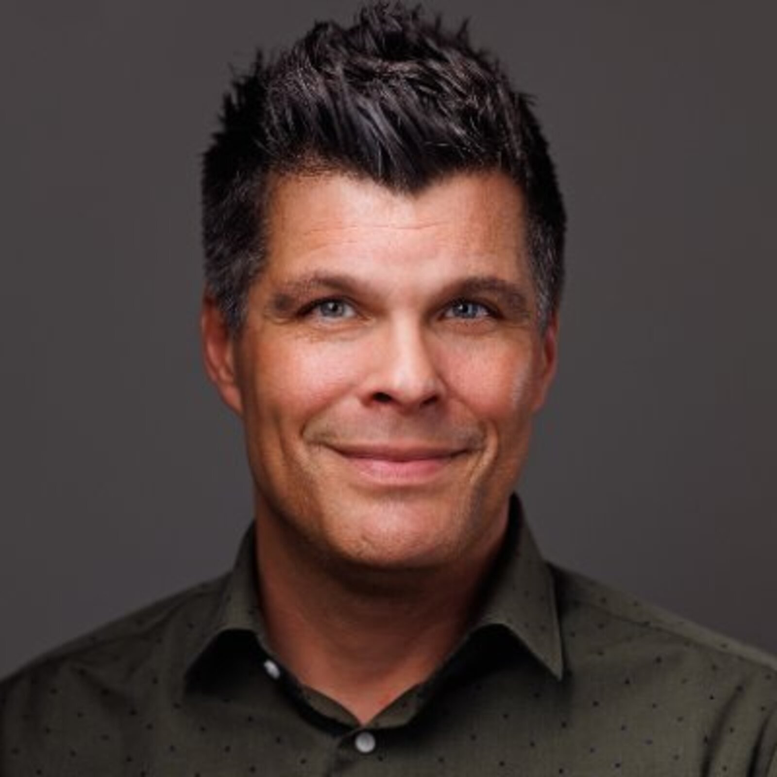 Headshot of Matthew